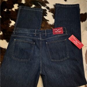 Kimes Ranch Dillon 36x36